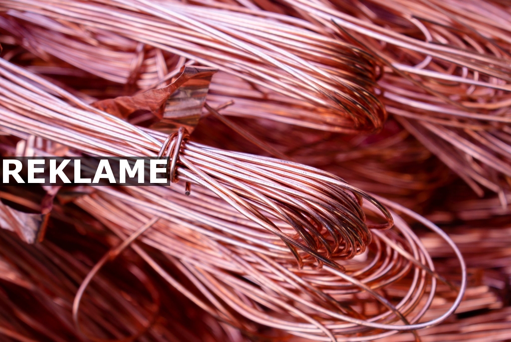 Enamelled copper wire